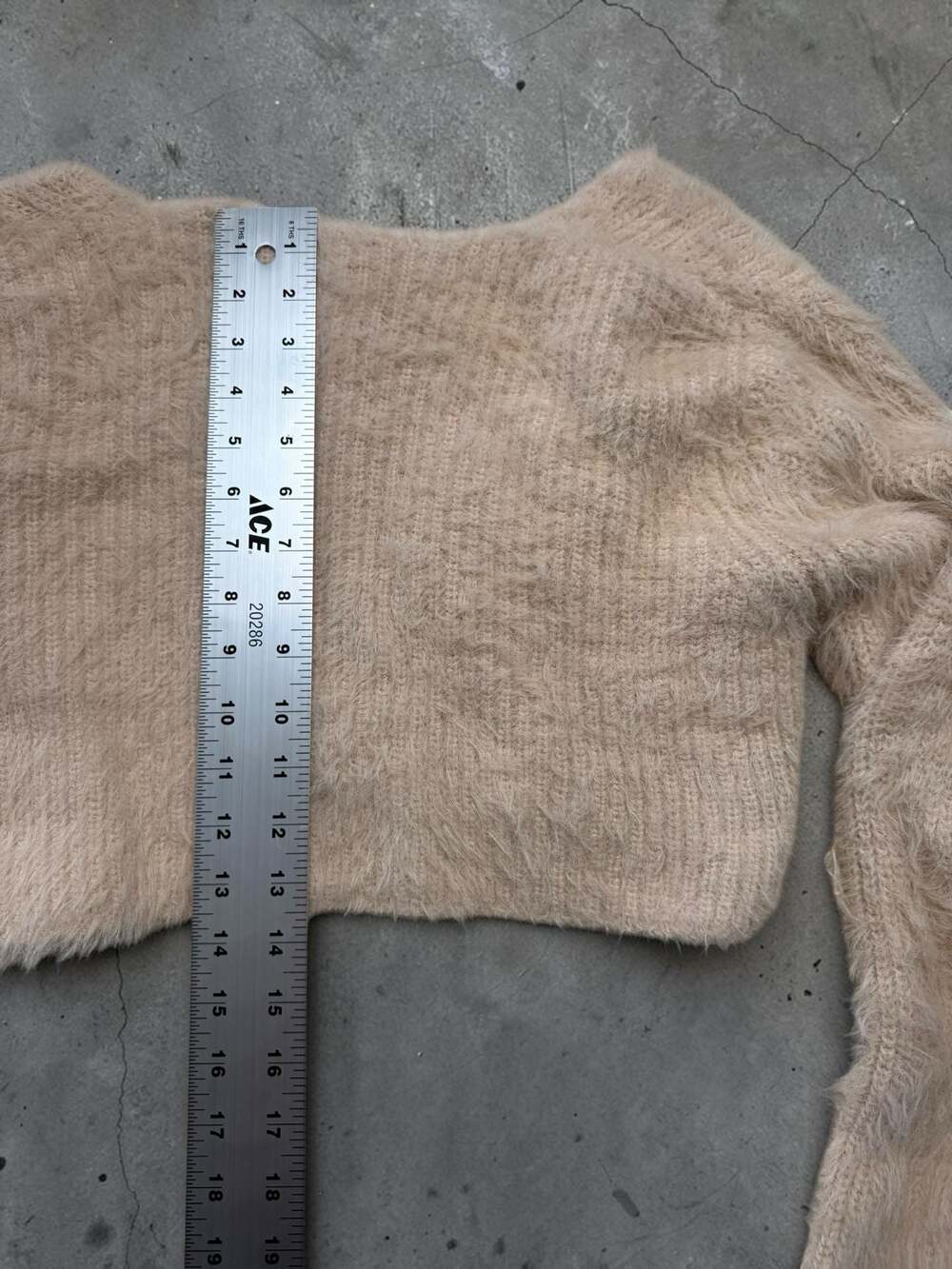 Zara Fuzzy Cropped Wrap Cardigan Sweater Beige Size L - Picture 7 of 7